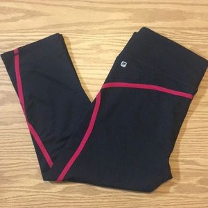 Fabletics capris
